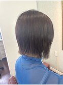 切りっぱなしボブ
