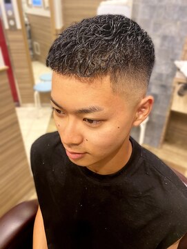 銀座マツナガ 神田店 短髪好き必見！クロップ濡れパンハイスキンフェード