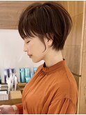前髪ありマッシュショートボブ/耳かけ簡単スタイリング/ベージュ