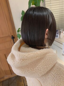 ディーエックス スリー(Dxxxx III) コンパクトミニボブ