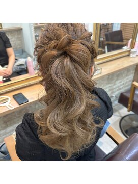 キュア(CURE) 長さだしポニー