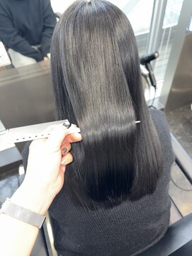 ワンズ ナゴヤ ヴィラ 名古屋栄(ONE's NAGOYA VILA) 黒髪クラゲヘアー/オリーブグレー/小顔ココアベージュ