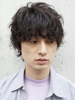 マグカーネバイフィフス オカヤ(Mag KANE by fifth okaya) 岡谷波巻きパーマツイストスパイラルパーマシャドウパーマ30代