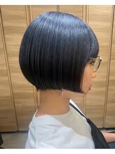 オーク あざみ野(OAK) ネイビーブルー×切りっぱなしボブ