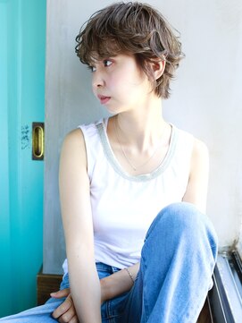 バース(BIRTH) 天神【BIRTH】エッジショート×ベージュカラー