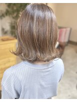 ヘアアンドメイクフリッシュ(HAIR&MAKE FRISCH) ミルクティーベージュボブ