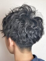 リュッカ(Lyuck)&nbsp;刈り上げマッシュ＋ニュアンスパーマ