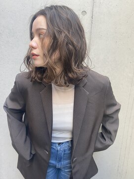 レオニード 表参道(LEONID) 伸ばし中でもおすすめパーマ