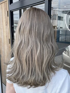 ウェーブス(WAVES) グレージュ