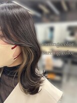 イヤリングカラー　鎖骨ミディアム　ミルクティーベージュ 学割