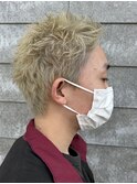 メンズマッシュパーマブリーチハイトーンカラー