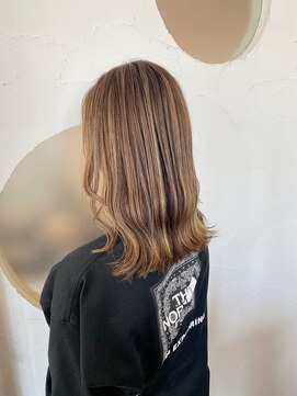 ヘアメイク シンズ レインボー(Hair Make SHIN'S RAINBOW) ミディアム/ハイライトカラー/ブリーチ/高松