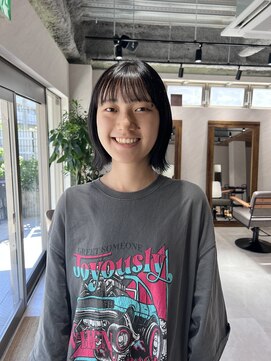 アドア 横浜(ADORE) 【ADORE横浜】切りっぱなしボブ×地毛風カラー