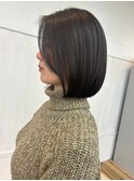 タッセルボブ　顔まわりレイヤーカット　前髪　アッシュブラック