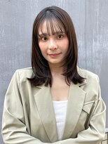 アリゲート ダイカンヤマ(Ari gate daikanyama)&nbsp;くびれ外ハネフェイスレイヤー×柔らかベージュカラー