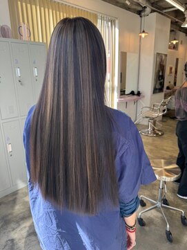 ネス(ness) ハイライト/バレイヤージュ/イルミナカラー/ブリーチ/韓国