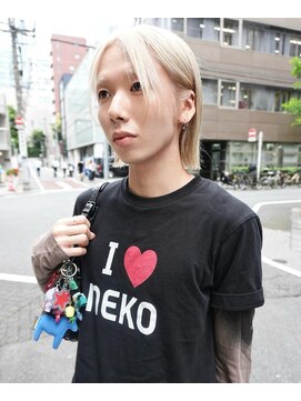 レコ 渋谷(LECO) ホワイトベージュブロンドメンズボブ