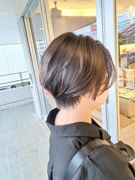 マリーインターナショナル 浦添店(MARIE INTERNATIONAL) ショートカットハンサムショートアッシュベージュブラウン