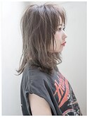 カジュアル＆フェミニンミディ　