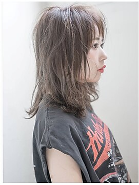 トッカ 町田店(tocca) カジュアル＆フェミニンミディ