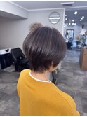 白髪ぼかしハイライト×上品ショート