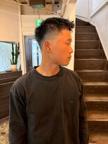 ビーバイエイトジェンツ(Bee by EIGHT GENTS)&nbsp;刈り上げセンターパート/波巻きツイストスパイラル/心斎橋