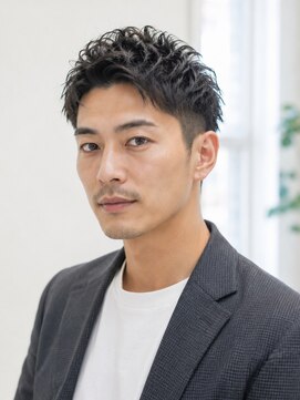 サーカス バイ ビュートリアム 青山(CIRCUS by BEAUTRIUM) 30代40代大人の爽やか短髪パーマショート青山表参道