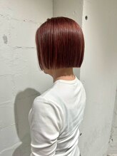 ピリ(pili) 切りっぱなしボブ × ピンクバイオレットカラー