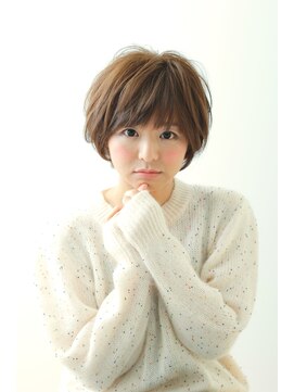 エイミーバイアフロート(amie  by afloat) 横顔美人の大人可愛いショートボブ☆amie by afloat