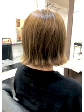 パス ユニフィ 三国(PATH UNIFY) 切りっぱなしボブ