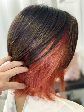 ツムグ 代官山店(TUMUGU) 大人可愛い白髪ぼかしデザインカラー/イヤリングカラー