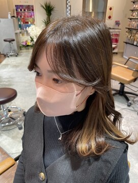 アヴァンスアンス 広島袋町店(AVANCE.ens) イヤリングカラー ベージュ