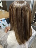 トリニティ(trinity)&nbsp;ツヤ髪サラサラオイルストレート【豊見城　トリニティ】