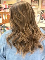 ヘア メイク ココ(hair make coco)&nbsp;筋感ハイライト(*^^*)