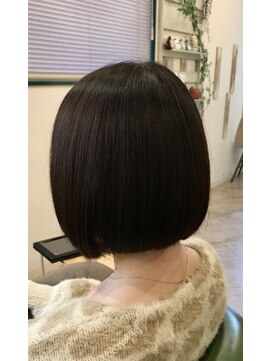 スイドット(sui.) パッツンボブ前髪あり20代30代40代