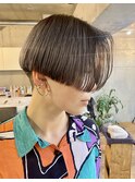 [hygea]スモーキーモーブ　刈り上げショート[薬院/警固]