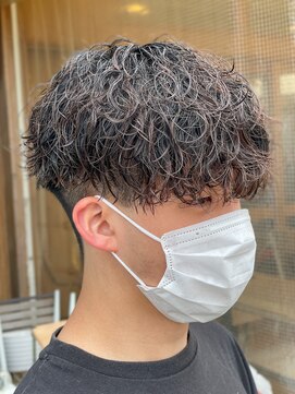 エルマーク 心斎橋(L-MARK) 波巻きスパイラル/メンズパーマ/シャドウパーマ/サーフカール