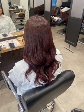 ブランシェ 名鉄小幡駅前店 レッドカラー