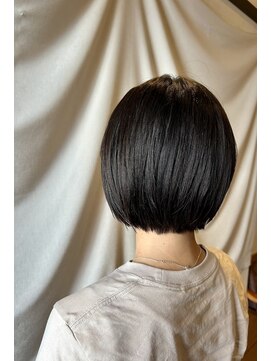 ココカラヘアー ニコ(cococara hair nico) ミニボブ/ショートボブ/前髪あり