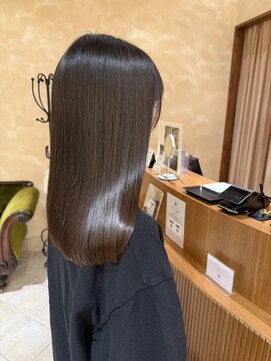 ビュートリアム265(BEAUTRIUM 265) ◎つや髪/髪質改善/ストレートヘア/ブラウンカラー/暗髪/モテ髪