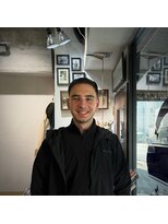 カムレイドフォーライフ(COMRADE 4 LIFE)&nbsp;スキンフェードバーバースタイル