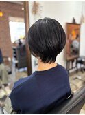 ツヤ髪スタイルブルージュマッシュウルフイヤリングカラー