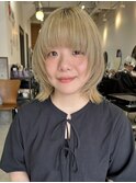 ミルクティーブロンド/ハイトーンボブ/ケアブリーチ