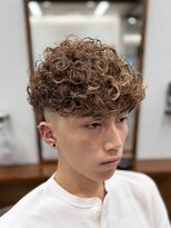 ニュートラル(Neutral) 前下りスペインカール
