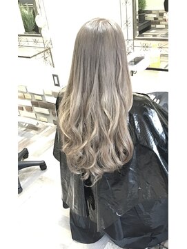 サムブリッジ(SOMEBRIDGE) 【SOMEBRIDGE 亀有】ハイトーンカラー