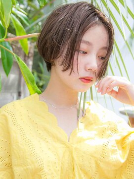 ルティア 池袋(Lutia) センターパートショート