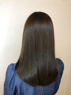 ジーナ セントラル銀座(Zina) セシルカットフリンジウェーブ×大人かわいい前髪ココアブラウン