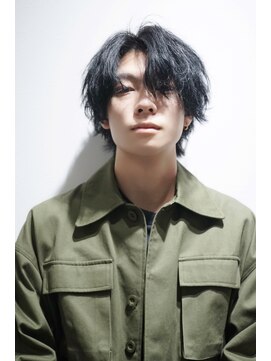 ゴールドシブヤ(GOALD SHIBUYA) ツイストスパイラル波打ちスパイラルセンターパート刈り上げ束感