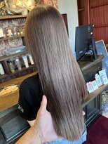 アトリエ バロッコ(atelier Barocco)&nbsp;圧倒的ダークグレージュ