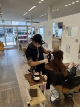 『艶髪カラー』《個性とトレンドをミックスした上級カラー☆》